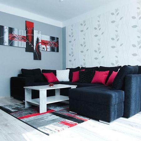 Apartmany Monty Карлови Вари Екстериор снимка